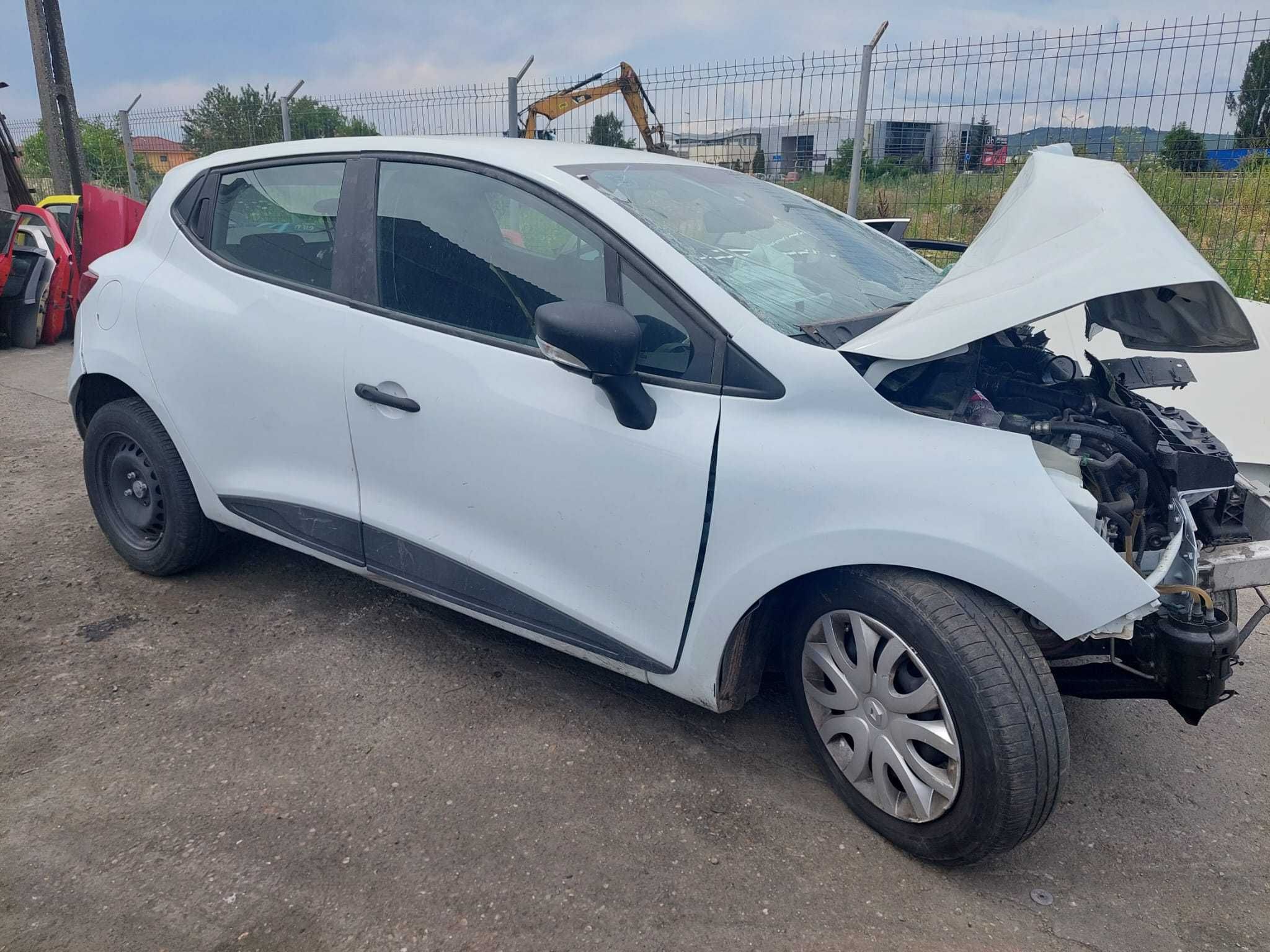 Dezmembram Renault Clio 4, an 2018, 1.5 DCI, Euro 6 fara Ad Blue