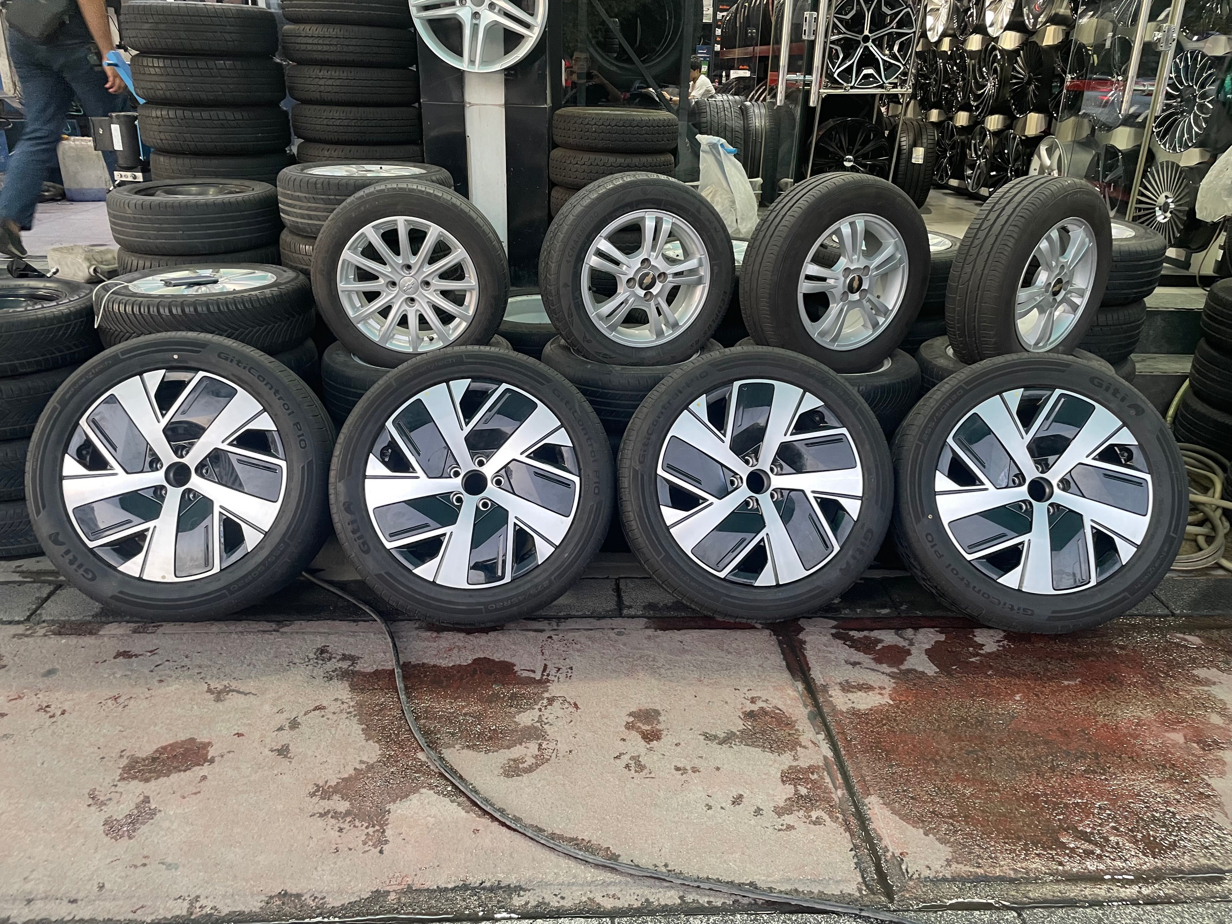 BU/U Diska Balon BYD TANG L 20R 8J 9J 5/120 Giti 255/50/20 275/45/20