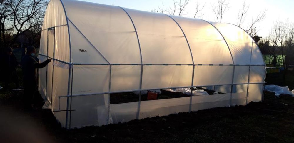 Sere și Solarii la Gata.