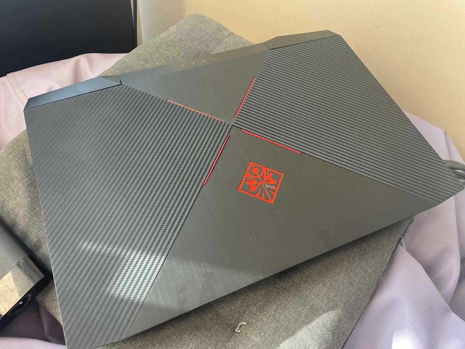 Лаптоп HP OMEN 7265 15 Инча