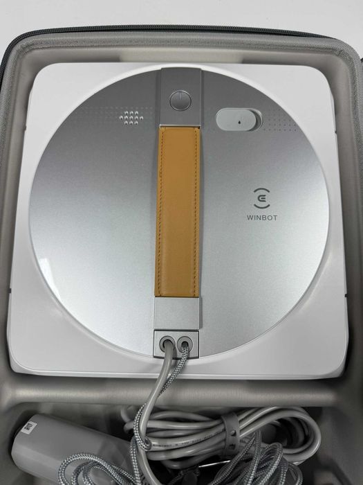 (RESIGILAT) Robot de curatare pentru geamuri Ecovacs Winbot W1 Pro
