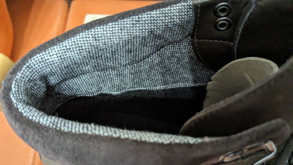 Clarks Goretex - нови водоустойчиви боти