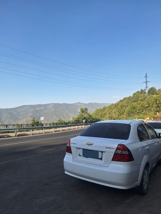 Nexia 3 сотилади