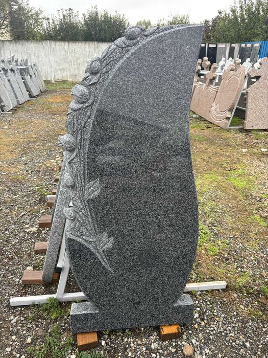 Black friday 25% reducere la monumente funerare marmura si granit