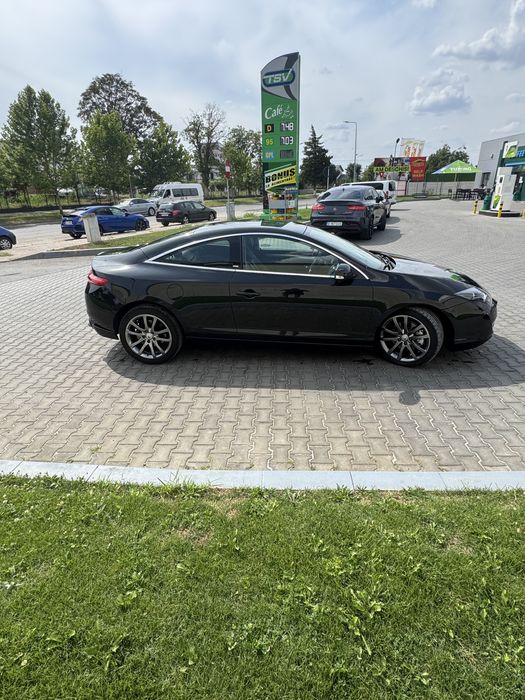 Laguna coupe impecabila