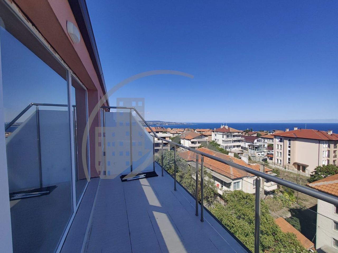 Продава се Тристаен апартамент в Варна, Галата - 90 кв.м за 2222 €/кв.м - Снимка #10