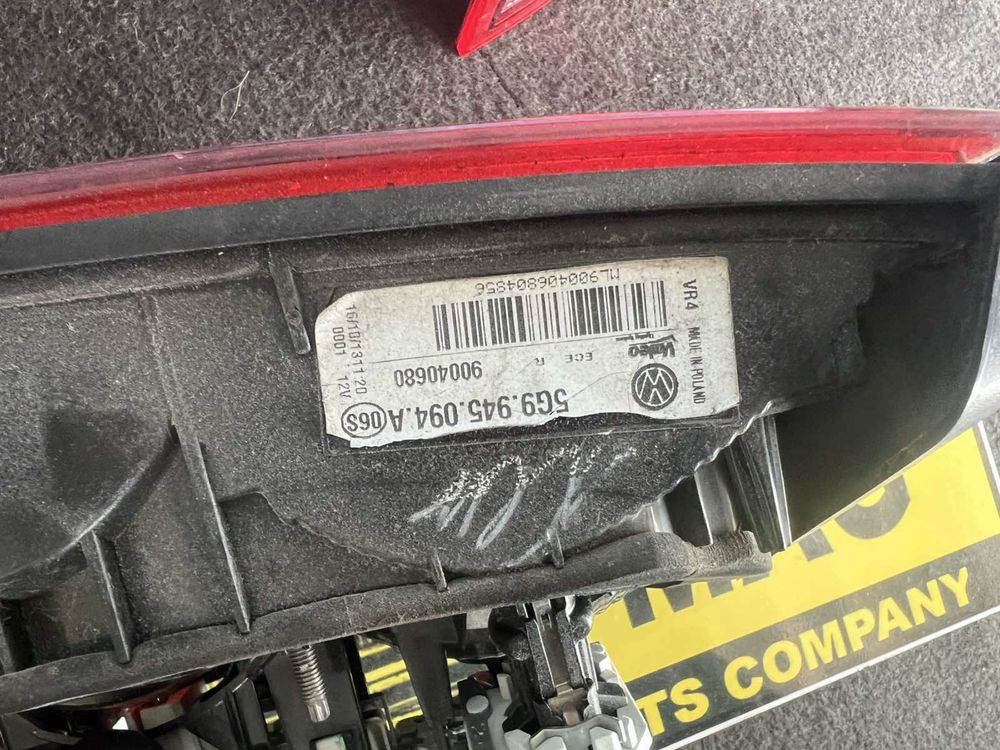 Десен Ляв Стоп за Volkswagen Golf VII 7 Vw 5g0945095 комплект Комби