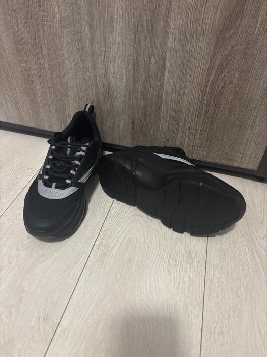 Dior b22 black 2 purtari