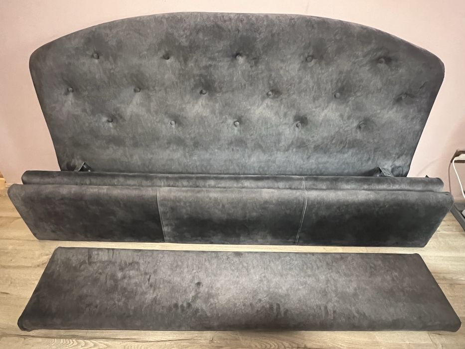 Vand pat tapitat catifea gri facut