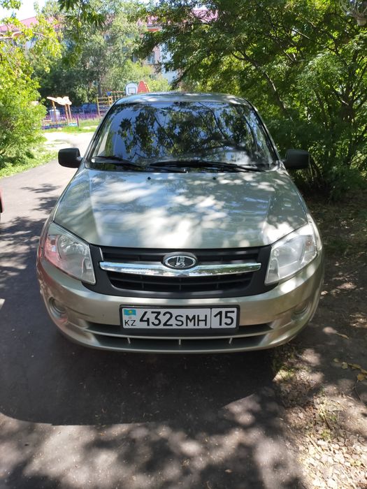 Продам лада гранта 2012 год