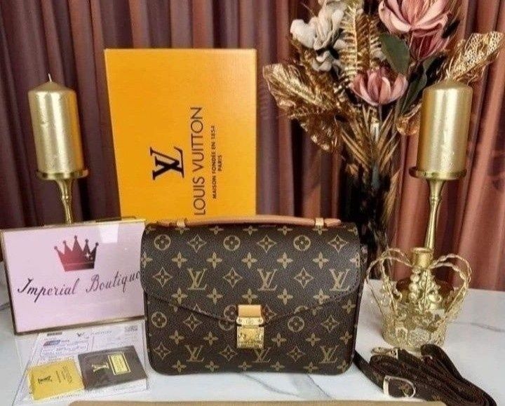 Geanta  si portofel  LV Pochette, curea detasabila umăr, saculet, etic