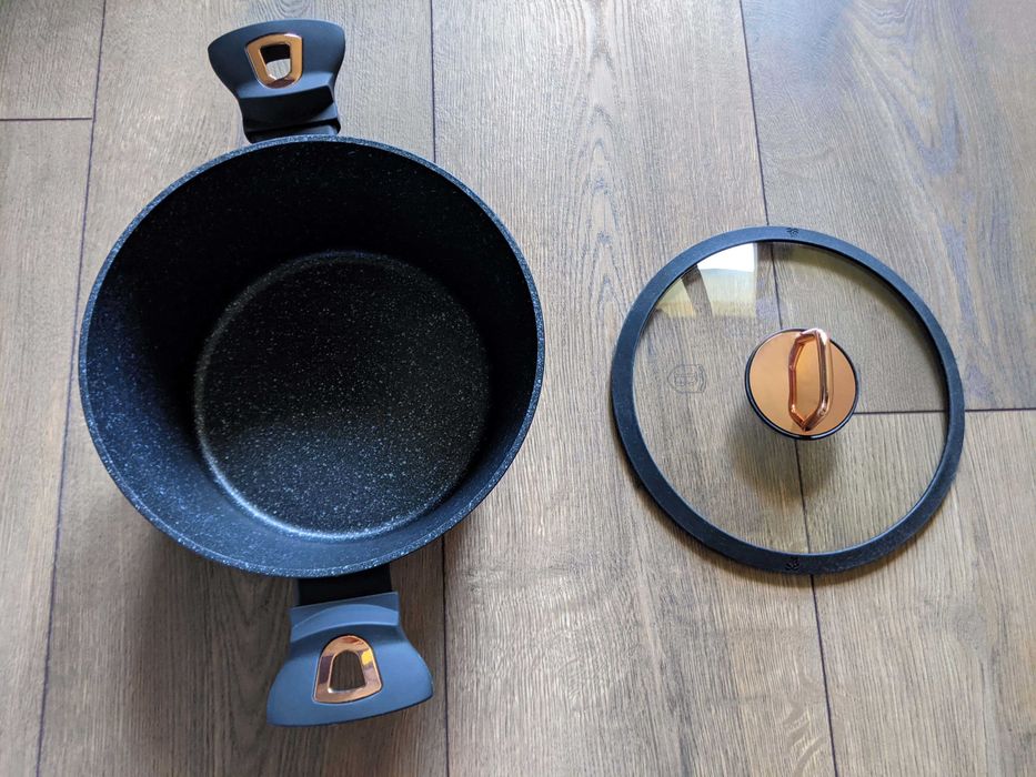 НОВА Тенджера BERLINGER HAUS 24 см незалепващо покритие