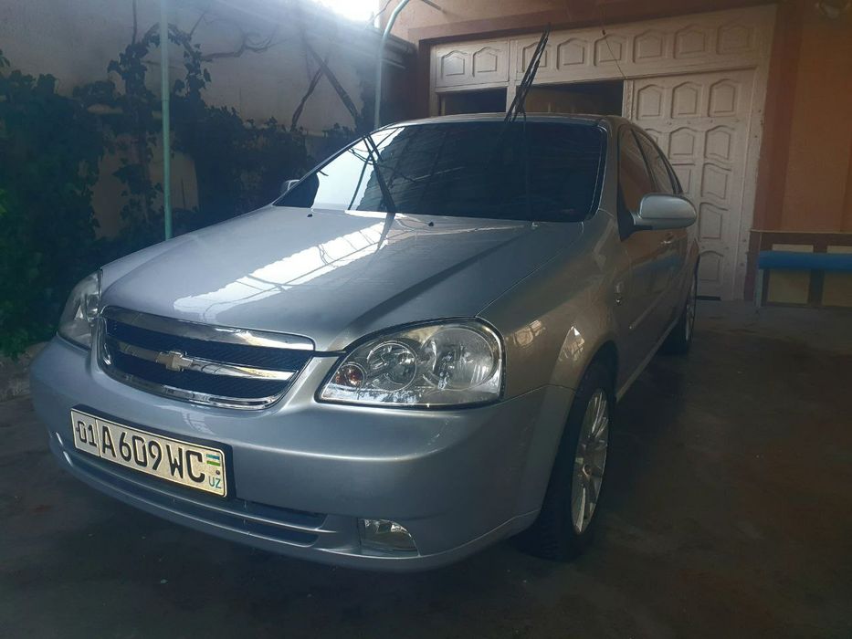 Srochna Lasetti 2012 yili 1.6 metan