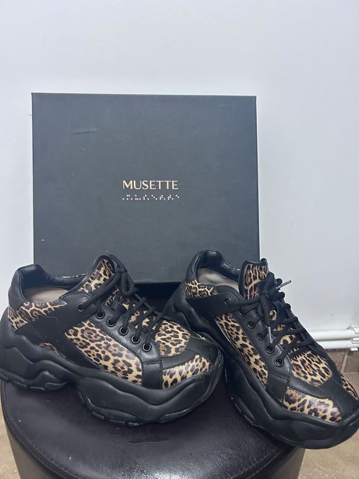 Papuci Musette model animal print