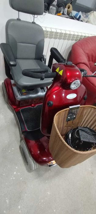 Căruț /scuter electric pentru persoane cu dezabiltati