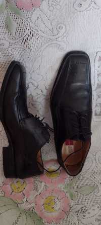 Мъжки обувки черна естествена кожа, номер 46, стелка 30 см, маркови
