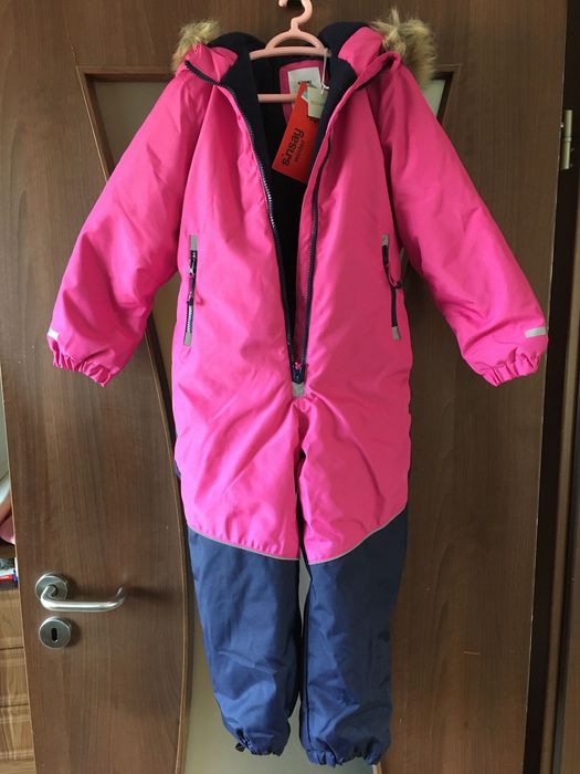 Vând salopetă de iarnă Sinsay, pentru copii