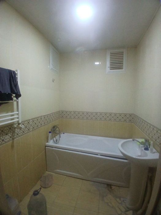 Карши сити 3хона 14этаж 72кв