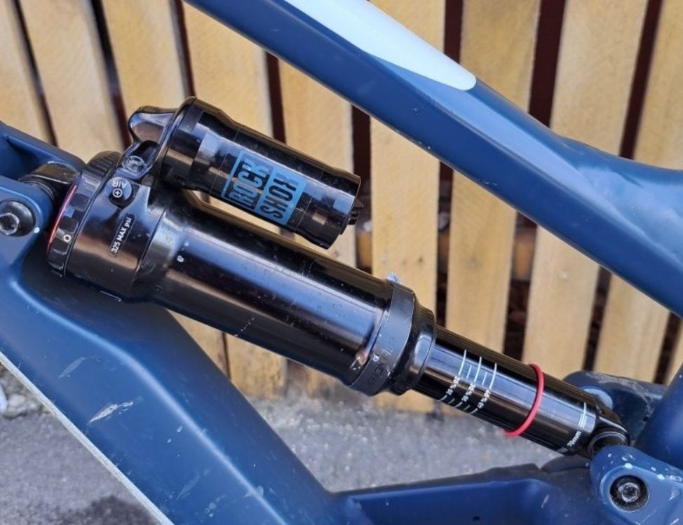 Vând Shock Rockshox Select R