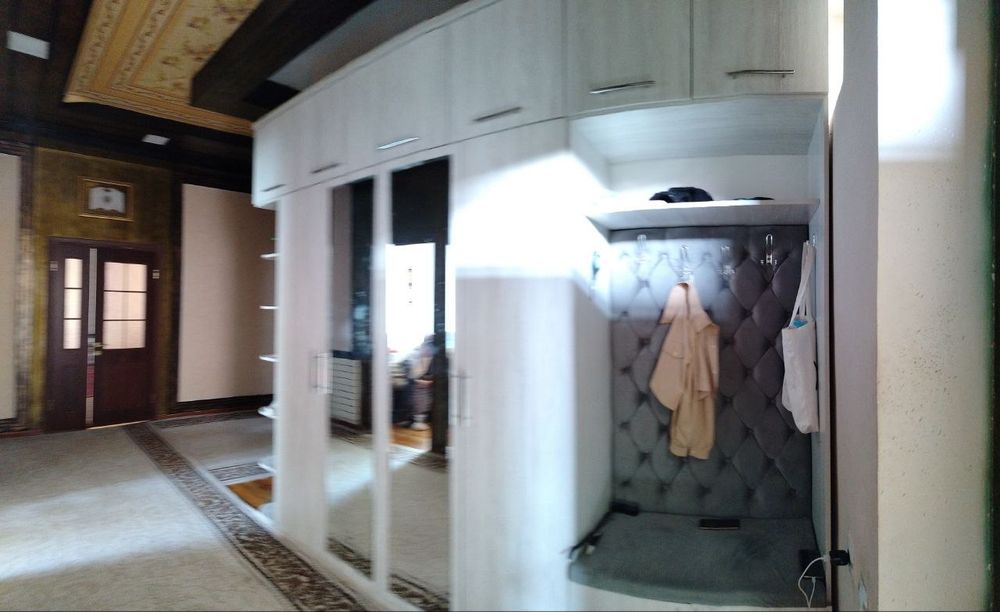 Уй сотилади. Дала ховли