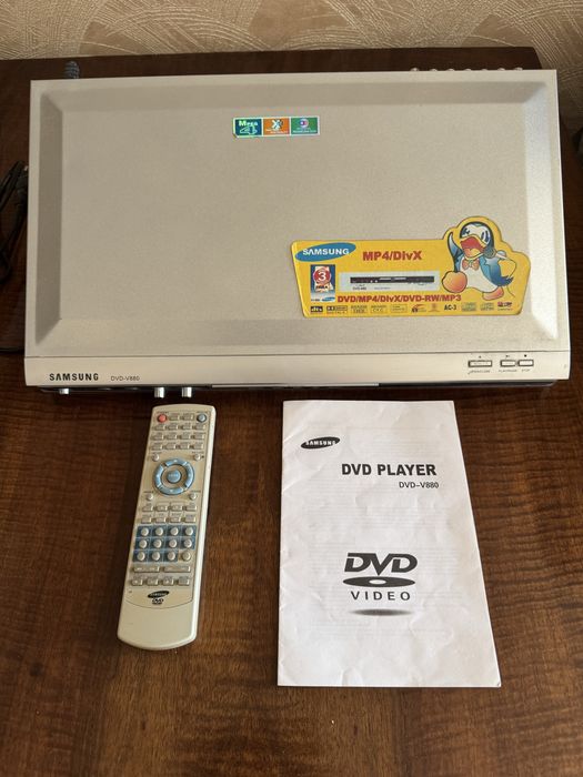 DVD плеер. Устройство для воспроизведения фильмов, музыки и других мед