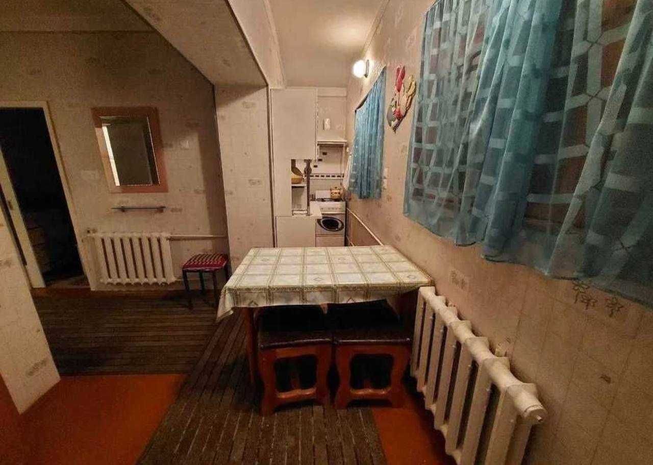 Сдаётся квартира юнусабад шахристанский 1,2-комнатная 300 у е