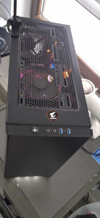 PC Gaming / Workstation – Intel i5-9600K, GTX 1660 Super, 32GB RAM