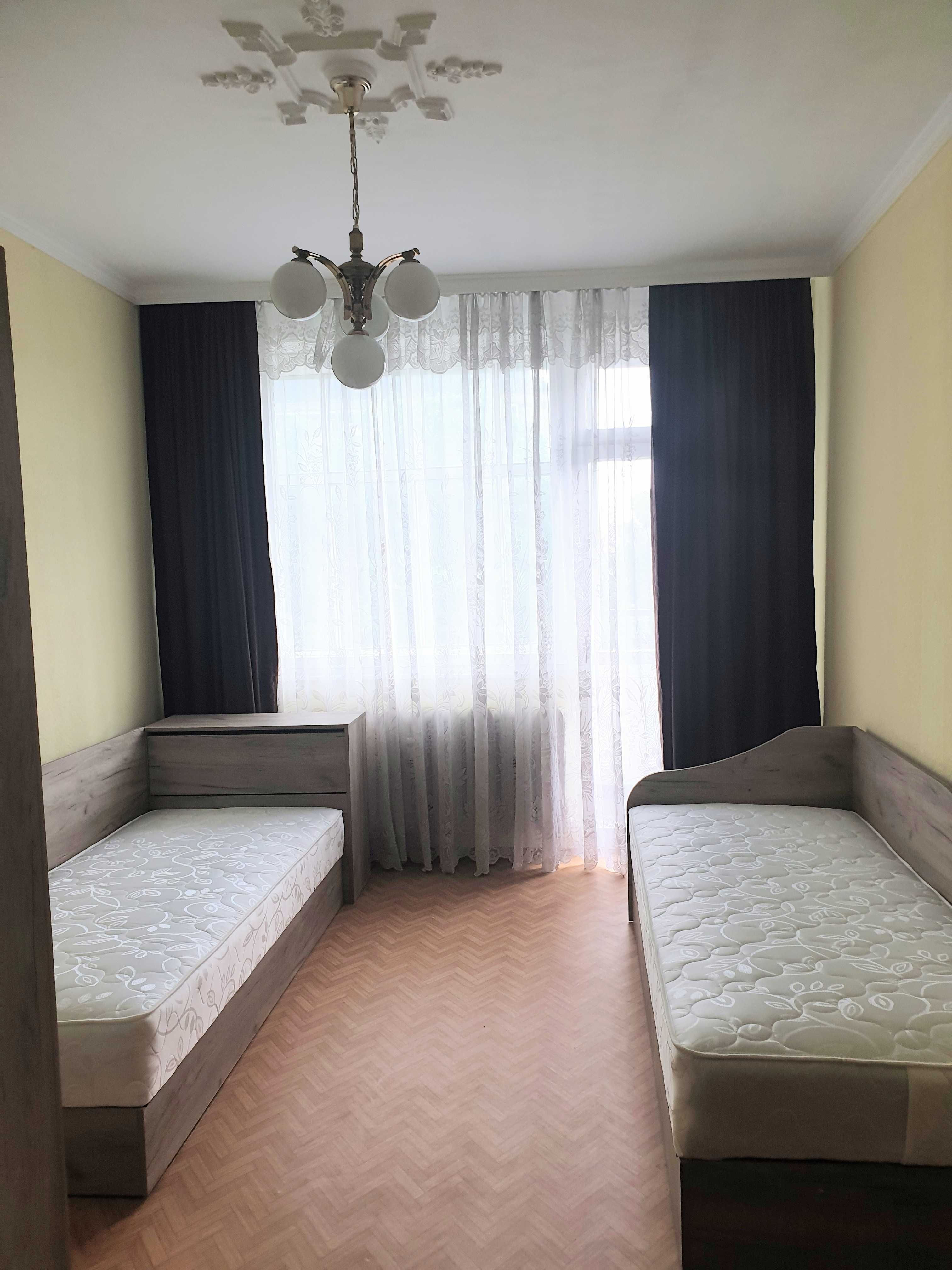 Завеси от плат за прозорци