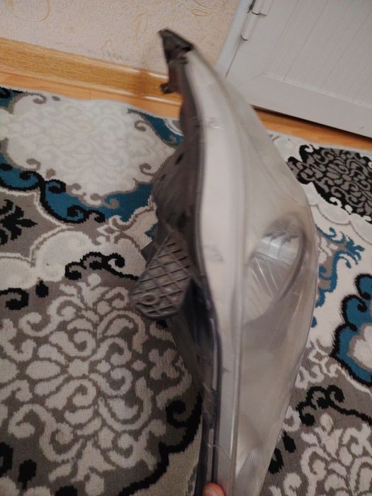 Spark uchun old faralari, bar