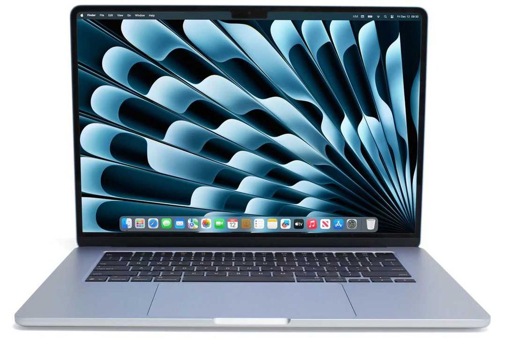 НОВ! Apple MacBook Air 15 M4 2025 16RAM 512GB Sky Blue Гаранция!