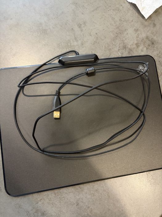 Коврик для мыши Razer Firefly RZ02-0135