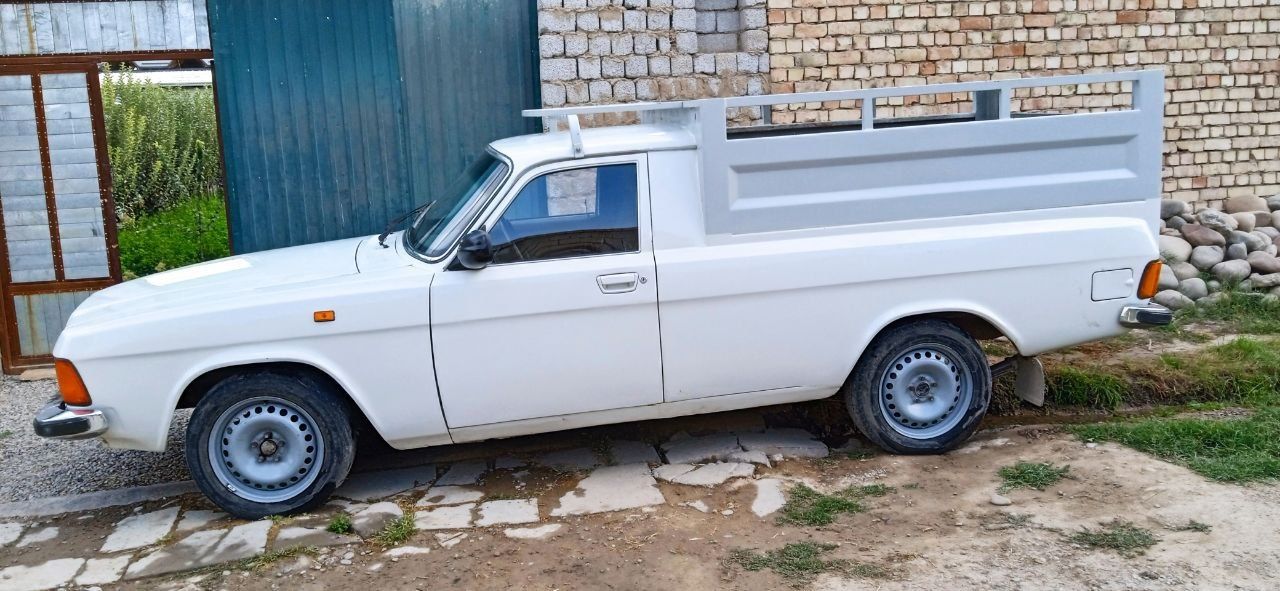 Gaz 3102 pikap sotiladi 5000$ kelishamiz