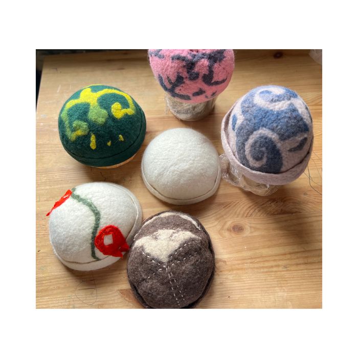 Войлочные такия авторской ручной  работы