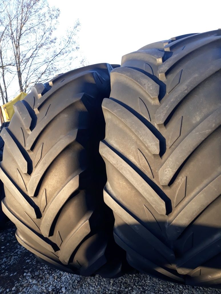 Cauciucuri 650/65R42 și 710/60R42 Trelleborg și Continental