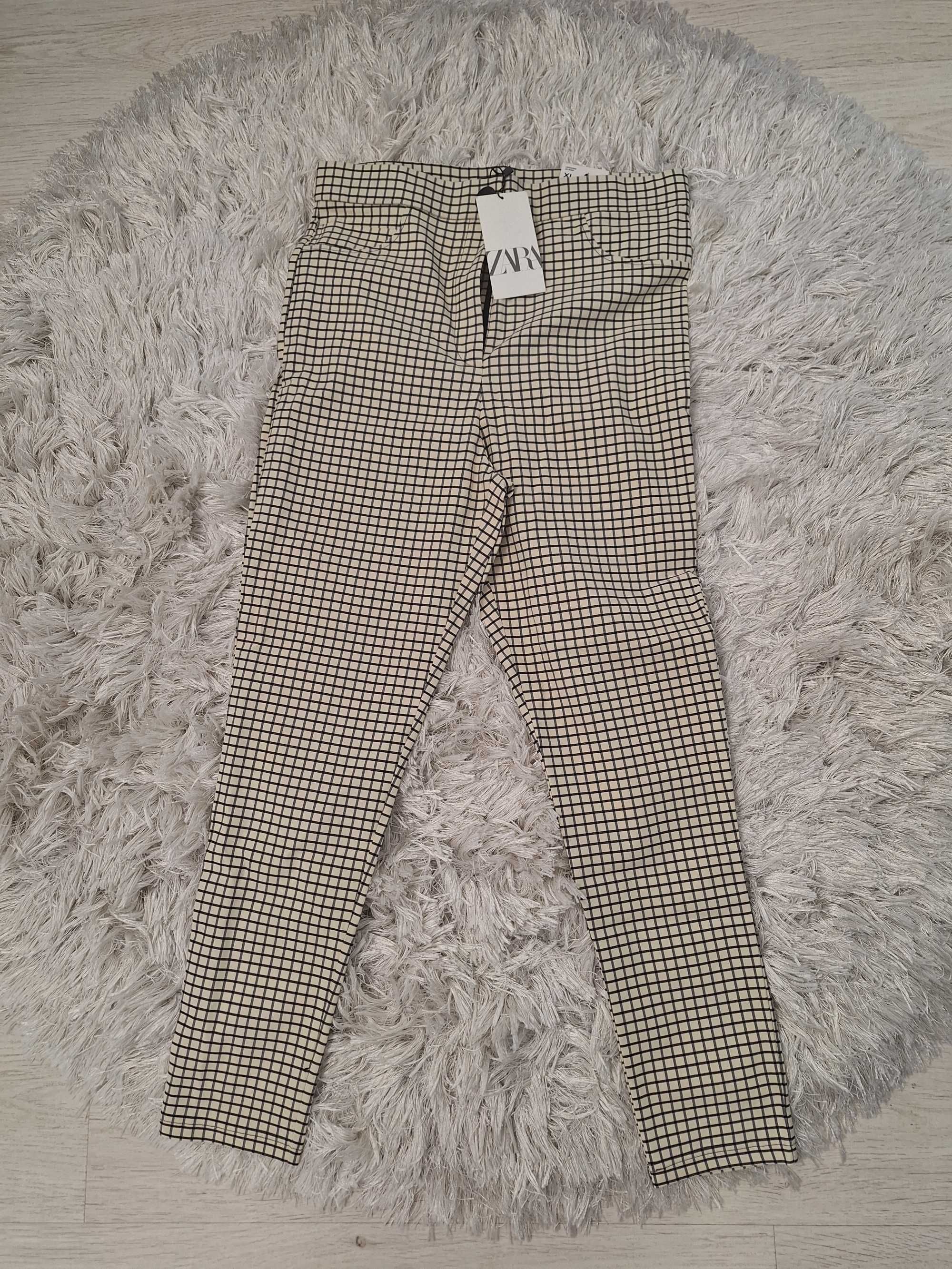 Pantaloni Zara de dama noi cu eticheta.Marimea XL. Pret 100lei.