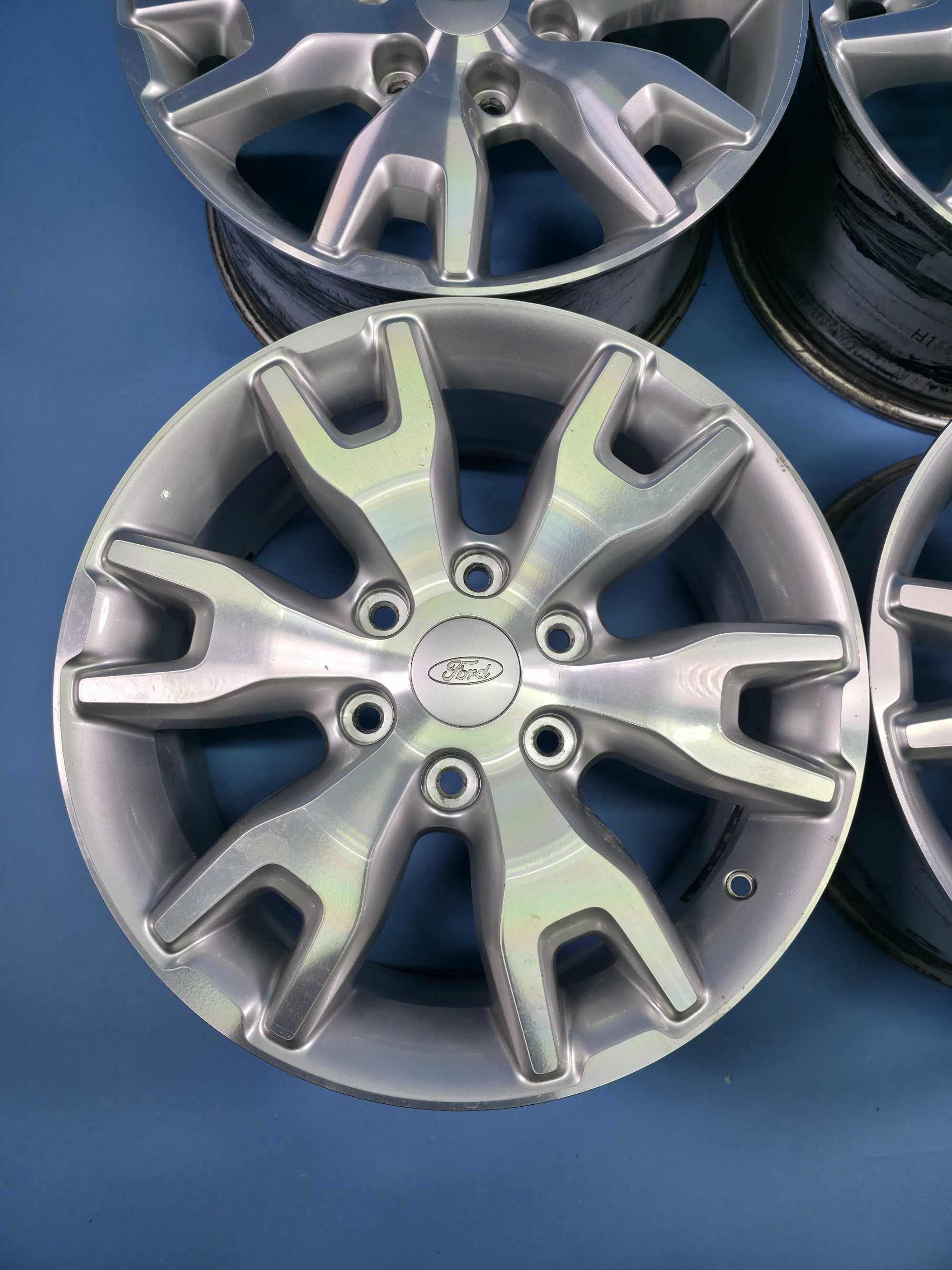 Jante Aliaj 6X139.7 18'' - OEM FORD RANGER - Bicolore - 8J ET 55 !
