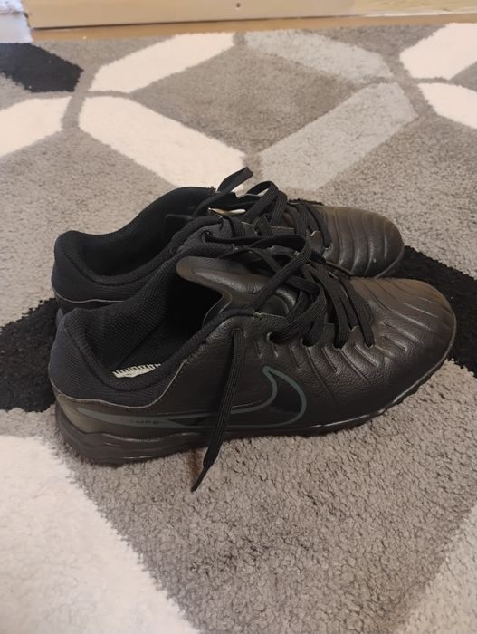 Ghete Nike tiempo