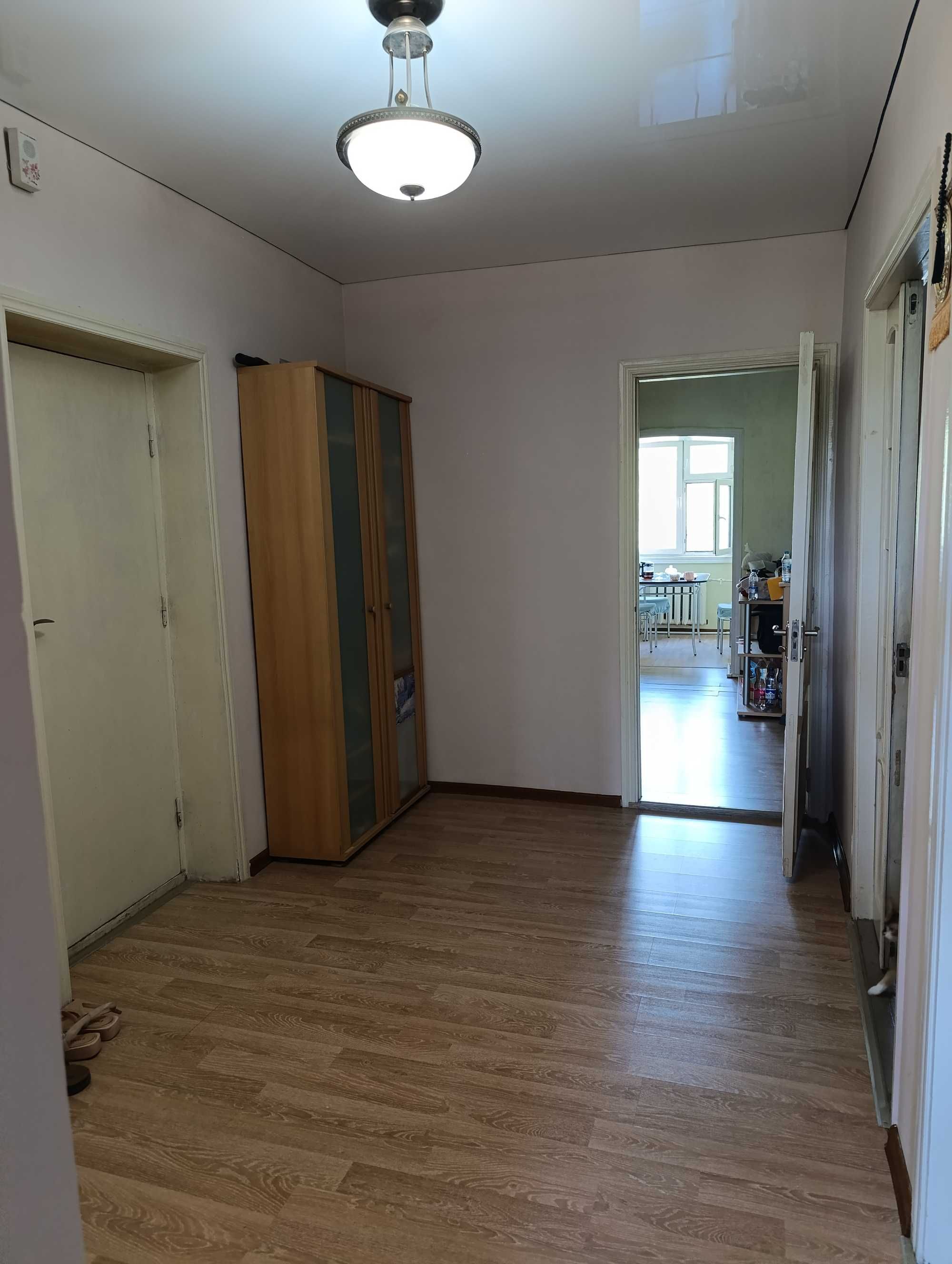 Продается квартира 2/4/4