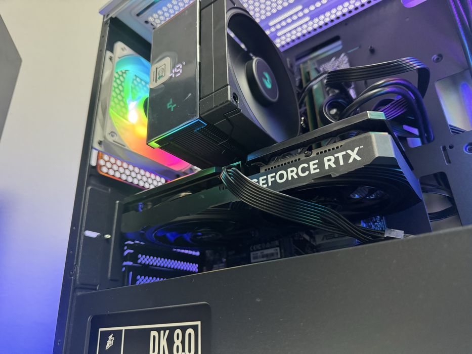 Gaming PC/Геймърски компютър Intel Core i7 13700/32 RAM/RTX 4060