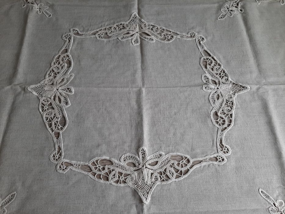 Покривка за маса рязана бродерия лен ленена