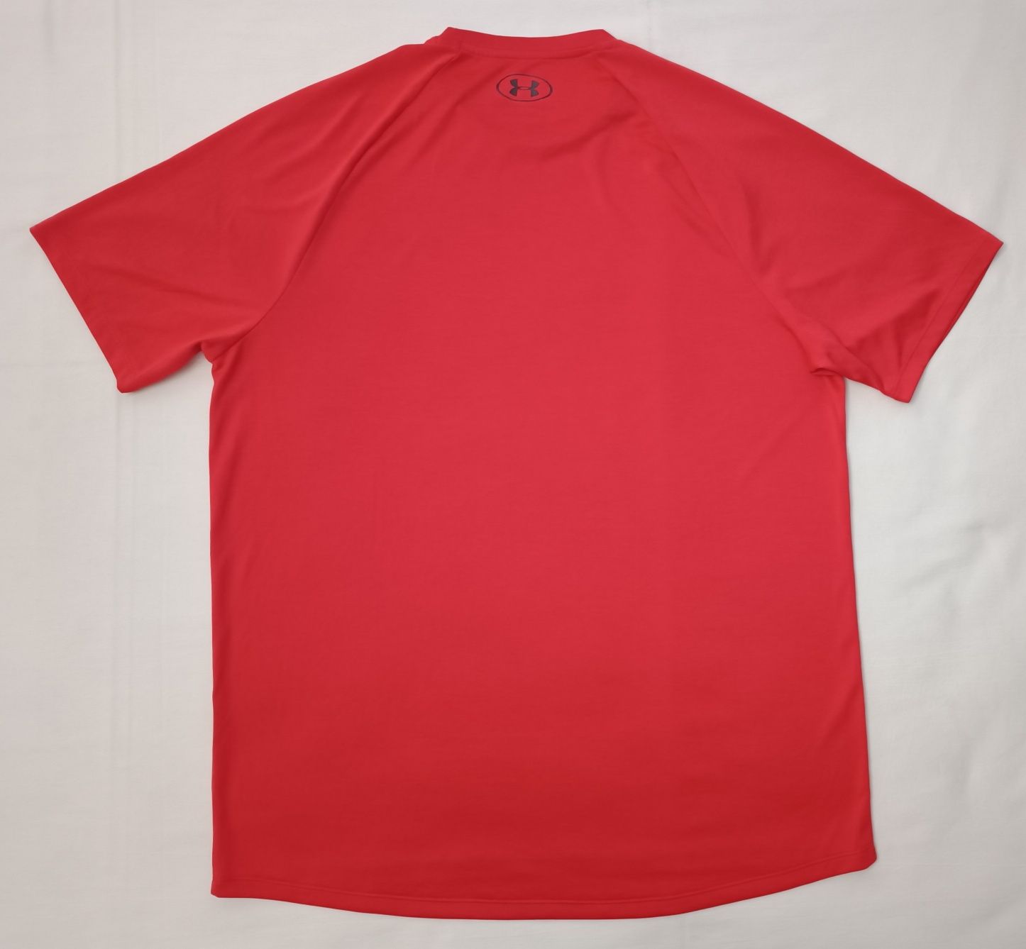 Under Armour UA Tee оригинална тениска L спорт фитнес фланелка