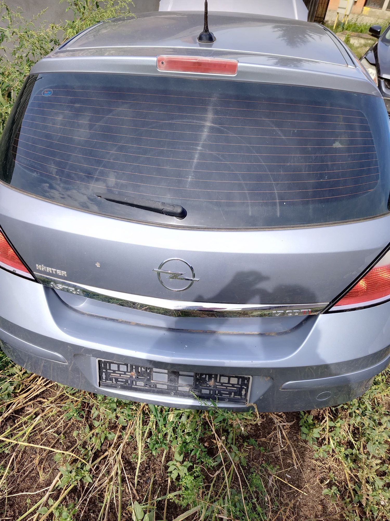Haion Opel astra H