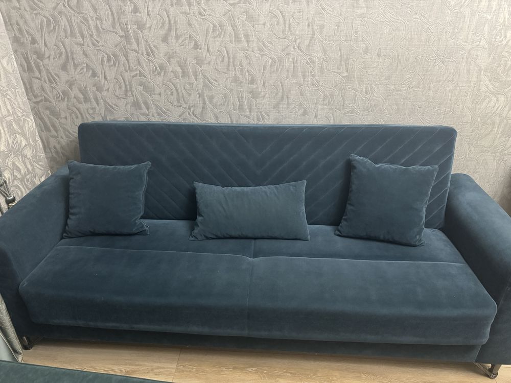 Продам диван в идеальном состоянии