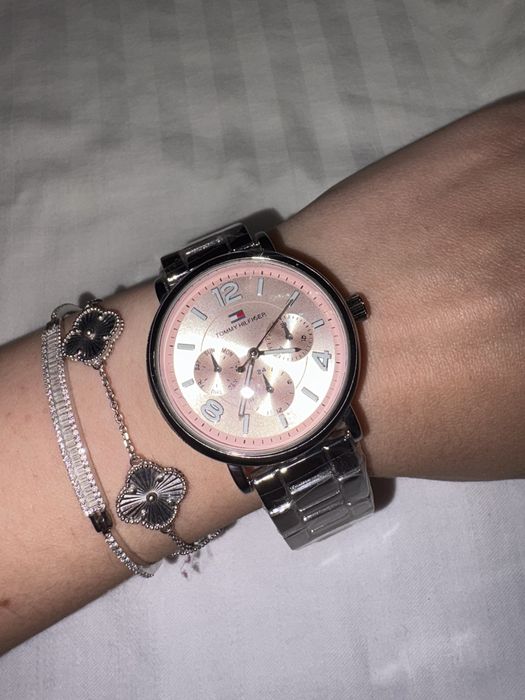 Ceas de mana Tommy Hilfinger roz rose argint argintiu silver nou new