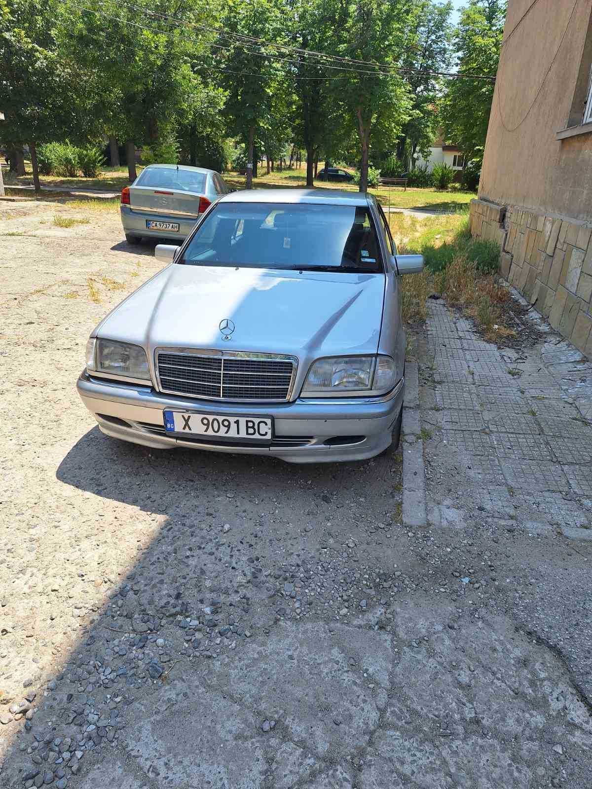 Mercedes C250 140кс