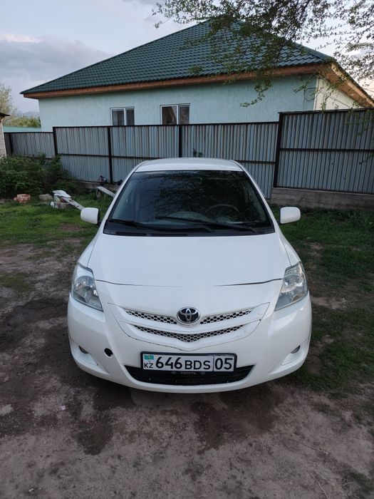 Продам Toyota Yaris