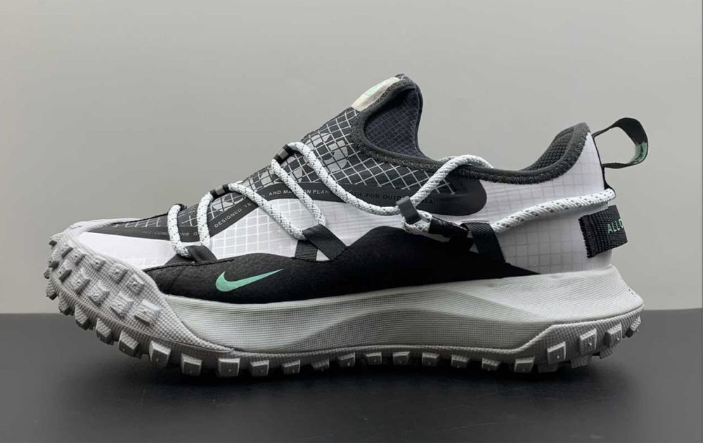 Мъжки маратонки Nike ACG Mountain Fly Low White Black