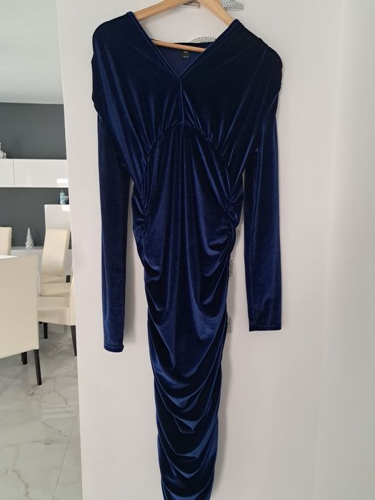 Rochita din catifea bleumarin marimea L