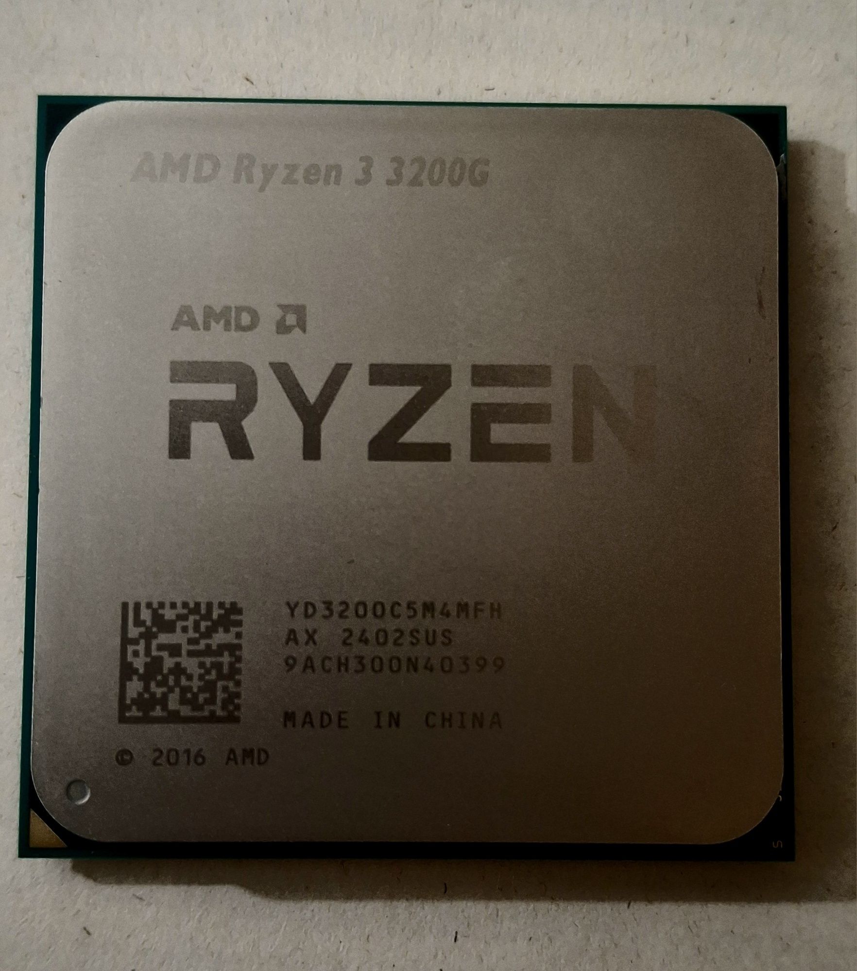 процессор+башенный кулер Ryzen 3 3200G