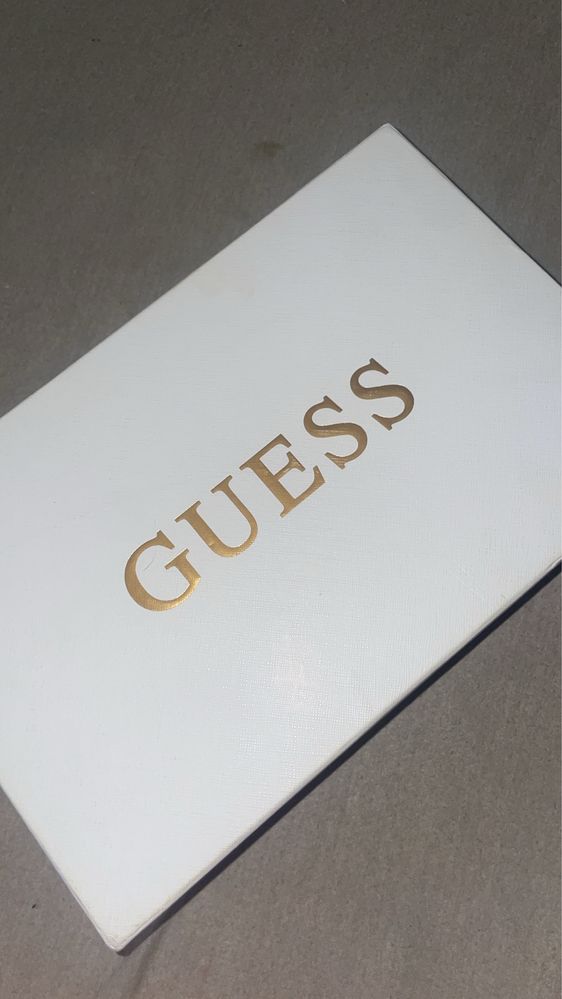 Женски обувки guess 39 номер